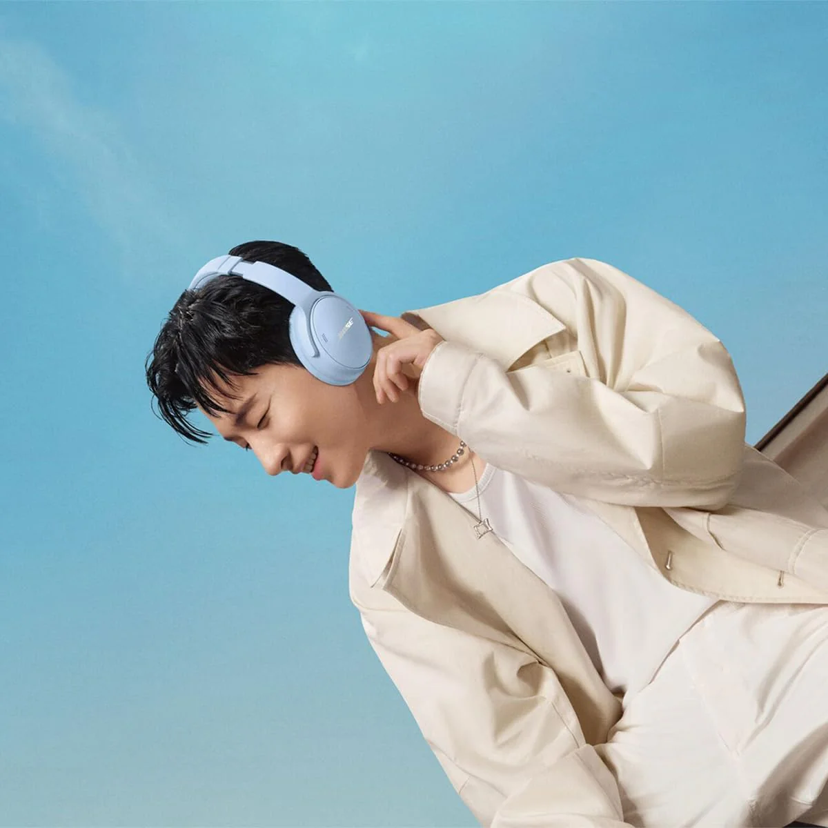 Bose QuietComfort Headphones - Smoke Blue - Image 6