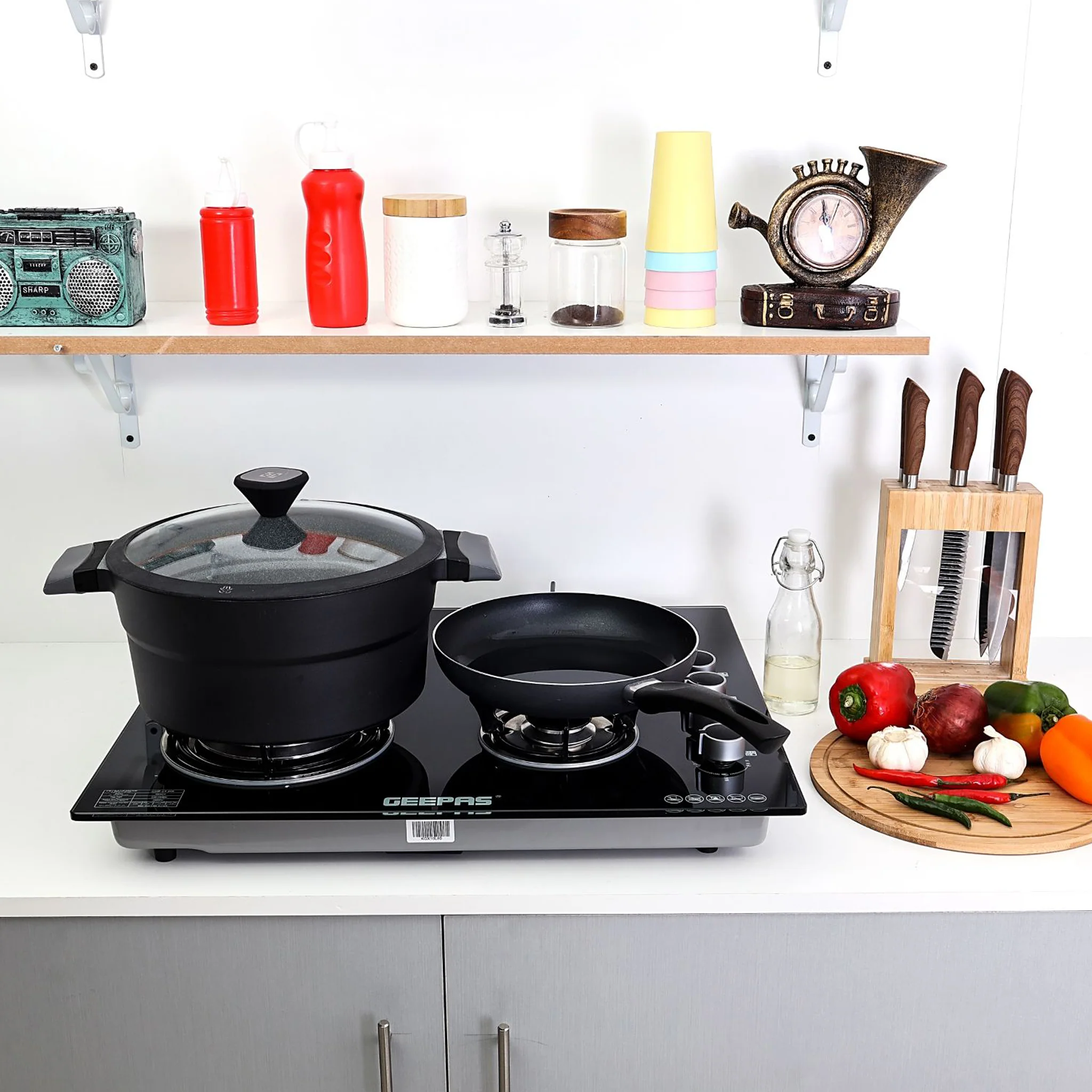 Geepas 4-Burner Gas Cooker, GK4410 - Image 4
